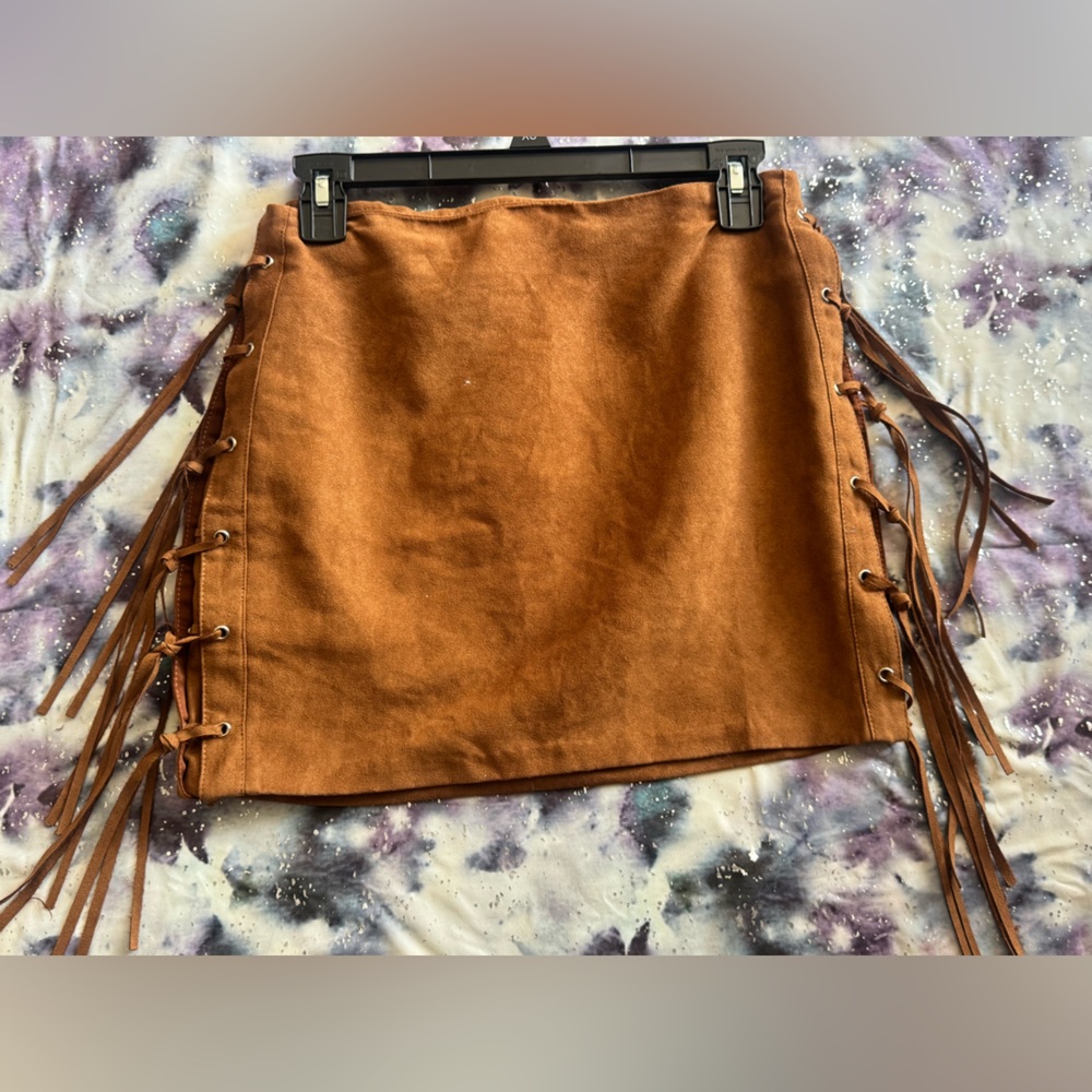 Tan colored Timing brand suede mini skirt size small in good condition